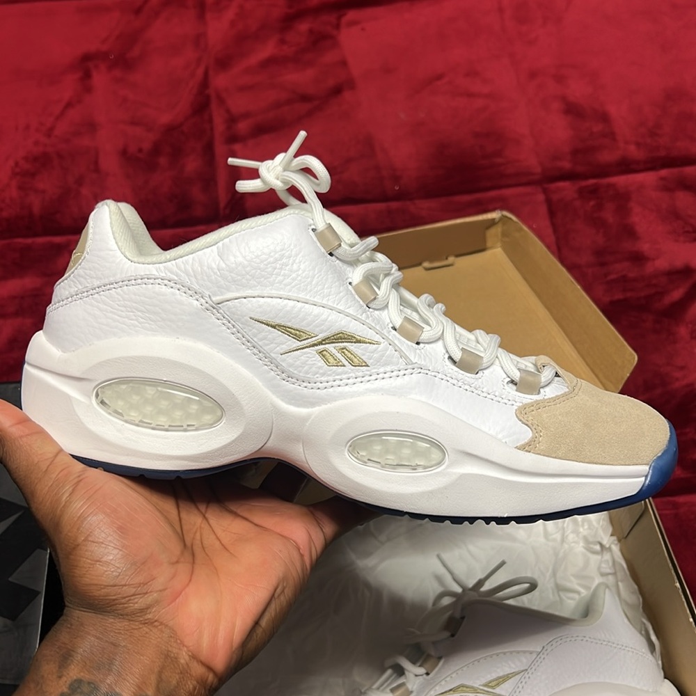 Reebok Questions Low “Oatmeal” - Picture 2 of 5